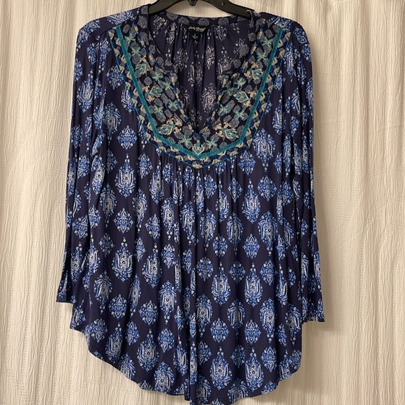 Lucky Brand Tops - Lightweight top